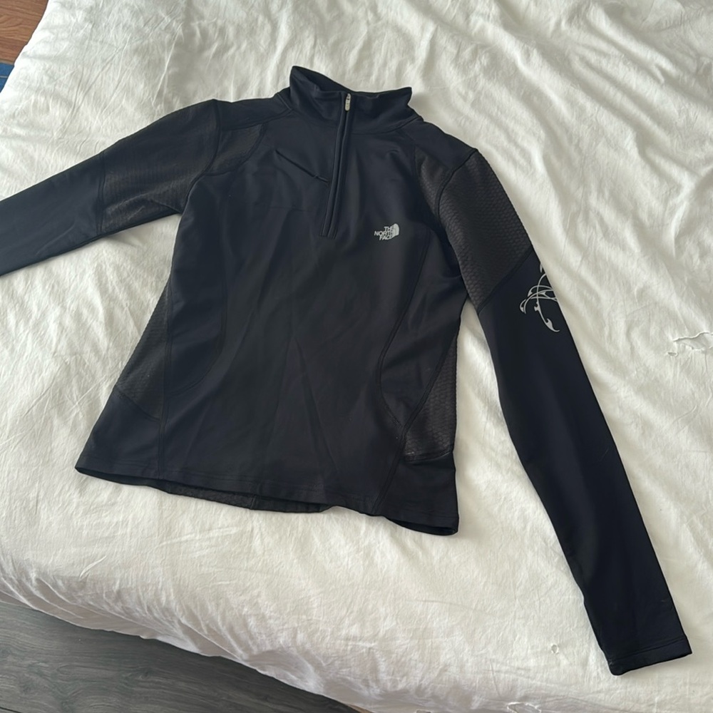 North face thermal zip shirt from the flight series